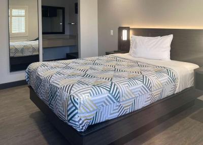 Motel 6, Tustin, Orange County-CA - 4