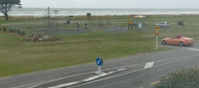 Carters by the Sea Beachside Studio Apartments - 3