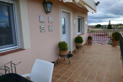 2 bedrooms chalet with private pool terrace and wifi at Villamayor