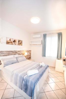 Taormina Beach House - 1