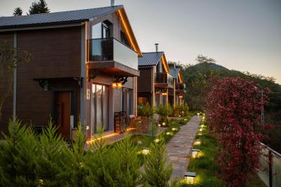 POISON GARDEN SUİTE - 5