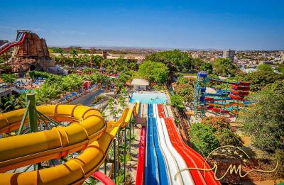 Spazzio diRoma RM Hospedagem com Acesso Acqua Park/Splash