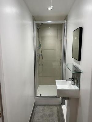 Central Comfort Rooms - 3