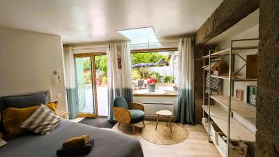 LA GUESTHOUSE - À deux pas du Sentier des Douaniers - 1