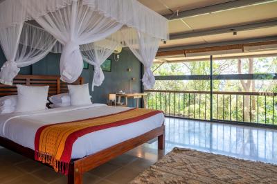 Redcliffs by The Serendipity Collection - 1