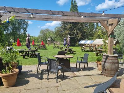 The Red Lyon Slinfold - 4