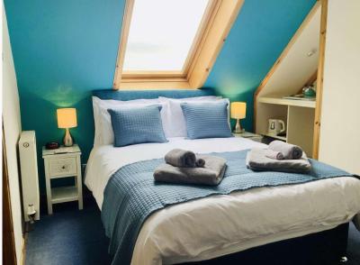 Stromabank Hotel, Longhope, Island of Hoy - 4