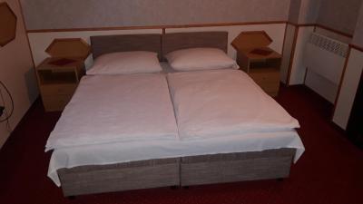 Zeke Szálláshely - 7