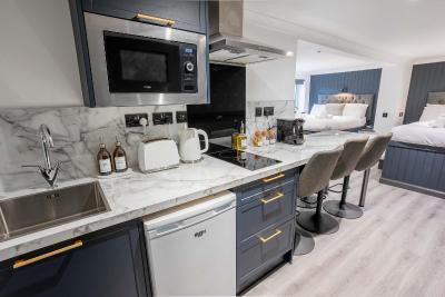 Sutherland mini apartments - 2