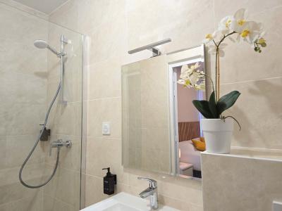 Hotel Trianon Saint Ouen - 6