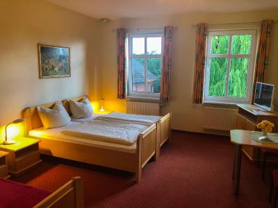 Zur Wirtin Eventlocation und Gästehaus - 1