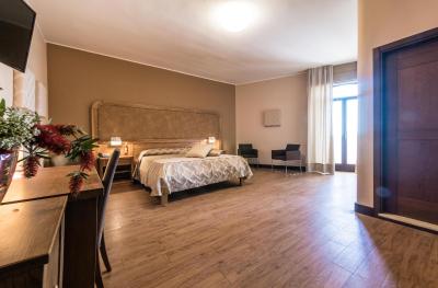 Leone de Castris Wine Hotel - 2