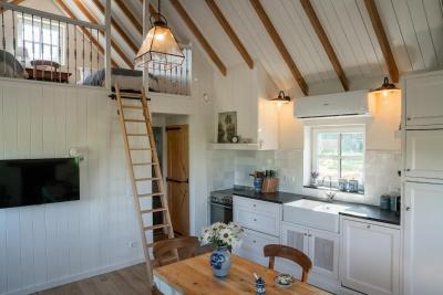 Charming Dutch Country Cottage with Private Garden - 3