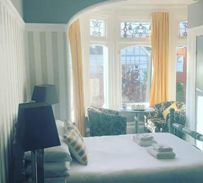 The Cobham Hotel - 5