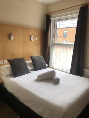 Spindrift Guest house - 7