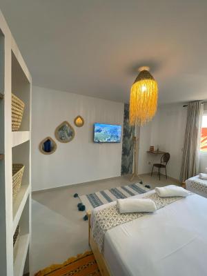 Tamraght Blue House - 1