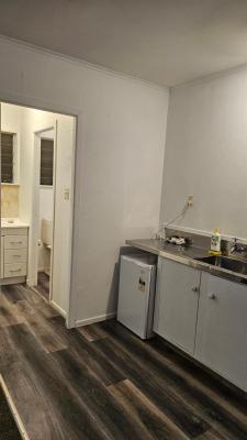 Park Lodge Motel - 5