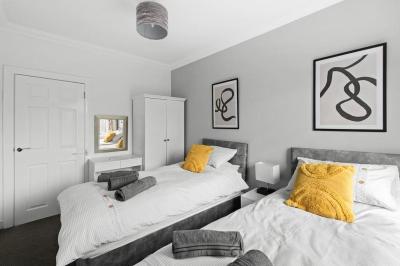 Grangeburn Residence - 2 bedroom home with parking - 7