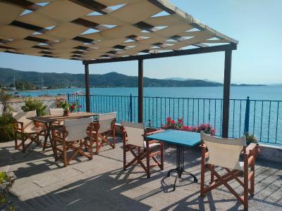 Papas Rooms on the Seafront - 4