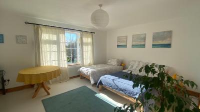 Happy Hill Guesthouse - 4