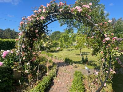 Warlands Farm Guest House - 5