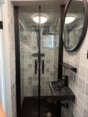 Central Guest Rooms - 7