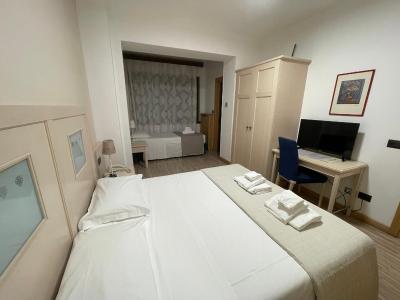 Hotel Ristorante Franca - 4