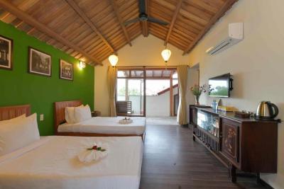 An Bang Beach Villa - 6