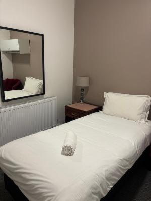 Midlands Hotel - 7