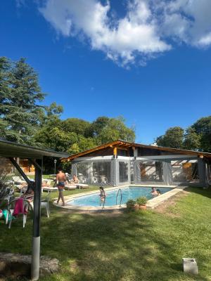 Cabañas Alvear Piscina Climatizada - 3