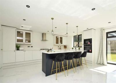 Glams luxury home - 3
