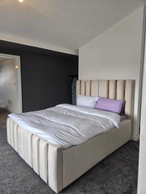 Glams luxury home - 6