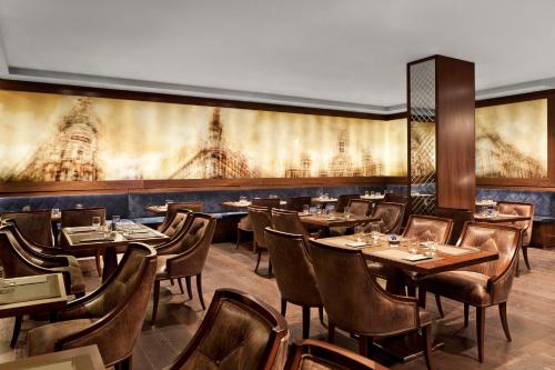 Claridge Madrid photo 49