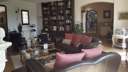 Posezení v ubytování Bastide Pérassée