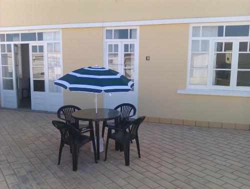 Gambar di galeri bagi White Sun Hostel di Lagos