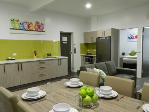 Dapur atau dapur kecil di Motel 24