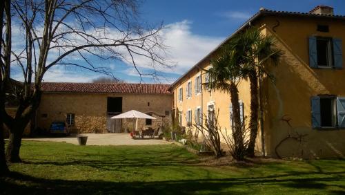 Το κτήριο όπου στεγάζεται  το bed & breakfast