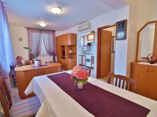 Fotografie z fotogalerie ubytování Apartments Fabijanić v Rabu