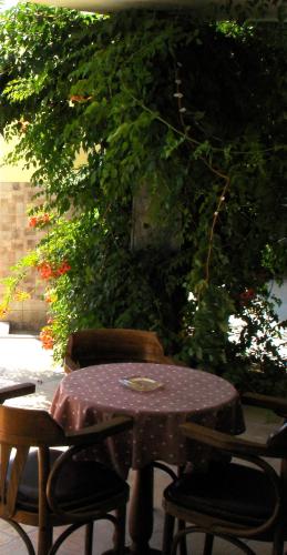Gallery image of Hotel Afea in Agia Marina Aegina