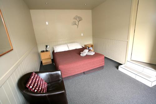 Katil atau katil-katil dalam bilik di Oamaru TOP 10 Holiday Park