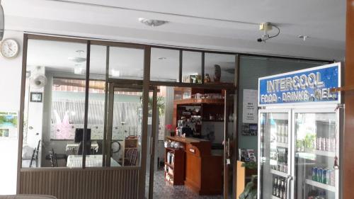 Certifikát, hodnocení, plakát nebo jiný dokument vystavený v ubytování J Hotel