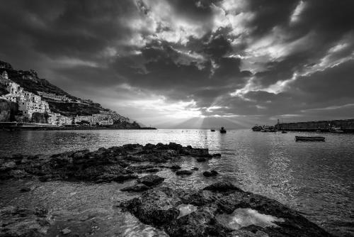 a black and white photo of a body of water at Vista d'Amalfi in Amalfi