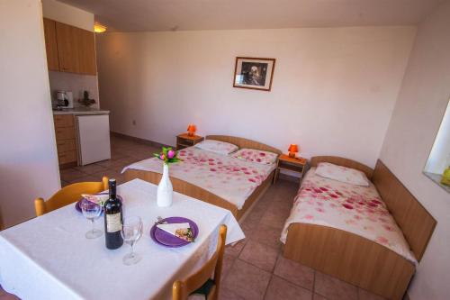 Gallery image of Apartments Bella Poljana in Ugljan