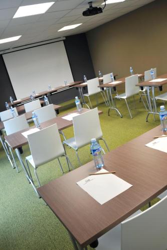 Konferenční prostory v ubytování Sure Hotel By Best Western Guerande
