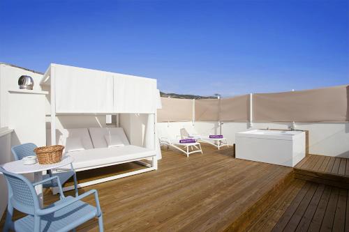 Ruang duduk di FERGUS Style Palmanova - Adults Only