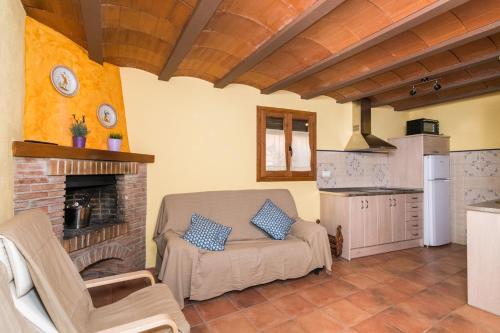 A kitchen or kitchenette at Casa Las Eras