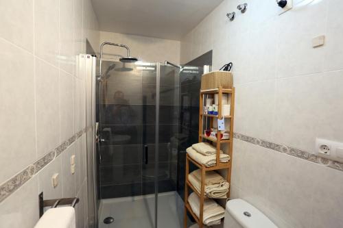 Et badeværelse på Apartamento Duque de Arcos