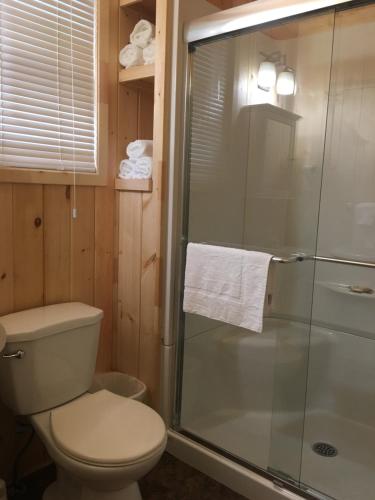 Kúpeľňa v ubytovaní Cloverleaf Cottages