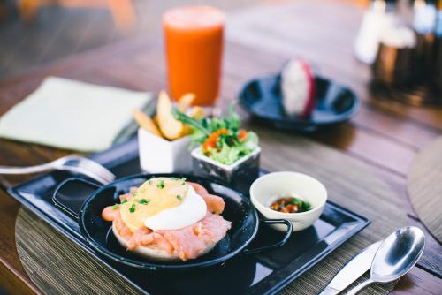 Đồ ăn tại/gần resort