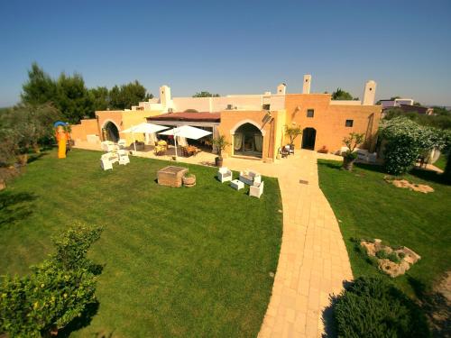 Κήπος έξω από το Masseria L'Antico Frantoio